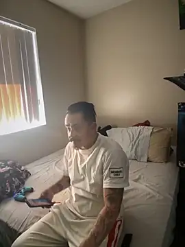 PeterGrandee online show from September 2025 04:07:01 PM