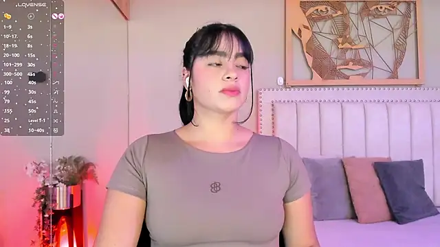 Snapshot of Paula_Desousa chatting on April 2026 07:26:01 PM Paula Desousa online show from April 2026 07:26:01 PM