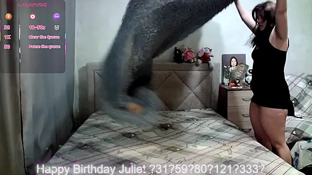 juliettkalen online show from March 2026 04:51:02 AM