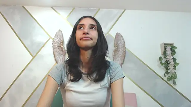 RoxanaCyrano  online show from February 2025 06:32:02 PM