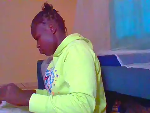 prettychic5 online show from May 2026 06:41:01 AM