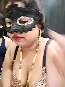 Something 61 online show from September 2025 03:12:02 PM