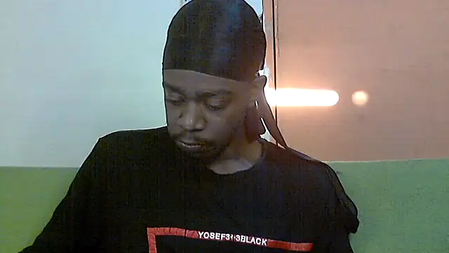 BIGDICKMULLAH online show from December 2025 04:07:01 AM