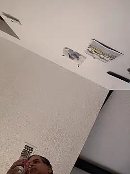 Peachestabby147 online show from September 2025 05:05:02 PM