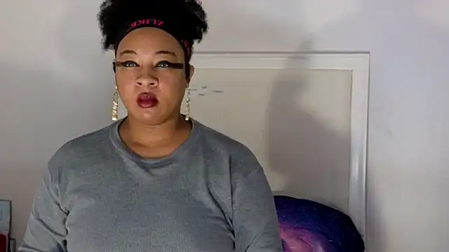 temptressbeauty24 online show from December 2024 04:59:01 AM