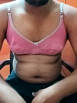 Snapshot of mrshine chatting on March 2025 05:31:01 AM mrshine online show from March 2025 05:31:01 AM