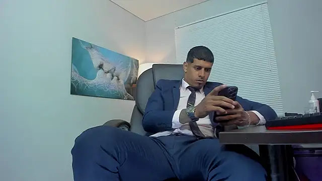 Snapshot of vincen_jose chatting on November 2025 02:58:01 AM vincen jose online show from November 2025 02:58:01 AM