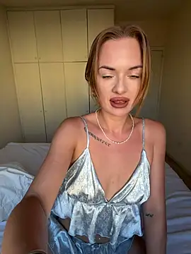 ElenaRebelle online show from June 2026 04:15:02 AM