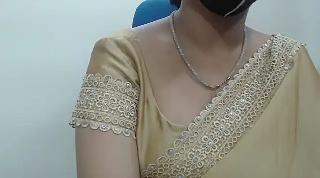 Snapshot of Lovely_Siri_23 chatting on January 2025 11:02:02 AM Lovely Siri 23 online show from January 2025 11:02:02 AM