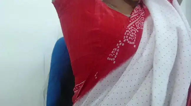 Snapshot of Lovely_Siri_23 chatting on March 2025 10:24:02 AM Lovely Siri 23 online show from March 2025 10:24:02 AM