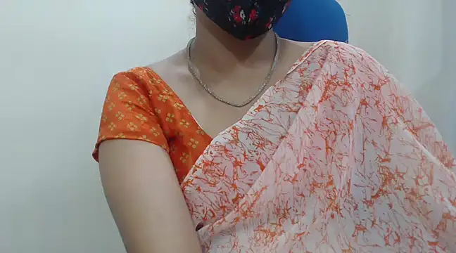 Snapshot of Lovely_Siri_23 chatting on March 2025 02:12:02 PM Lovely Siri 23 online show from March 2025 02:12:02 PM