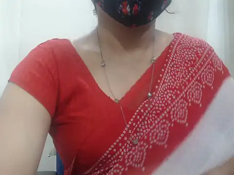 Snapshot of Lovely_Siri_23 chatting on November 2025 03:07:02 PM Lovely Siri 23 online show from November 2025 03:07:02 PM