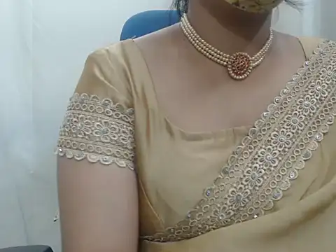 Snapshot of Lovely_Siri_23 chatting on November 2025 07:35:02 AM Lovely Siri 23 online show from November 2025 07:35:02 AM