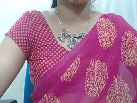 Snapshot of Lovely_Siri_23 chatting on February 2026 06:39:02 AM Lovely Siri 23 online show from February 2026 06:39:02 AM