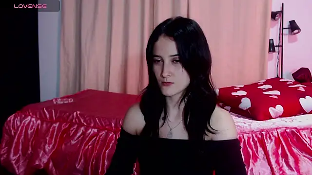 Snapshot of AlissonnFoxx chatting on February 2026 03:54:01 AM AlissonnFoxx online show from February 2026 03:54:01 AM