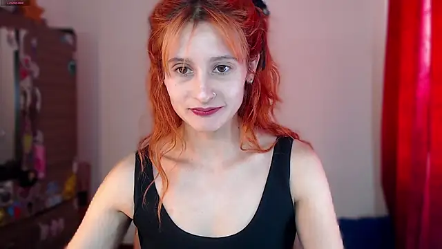 skinny Raven online show from December 2024 06:59:02 PM