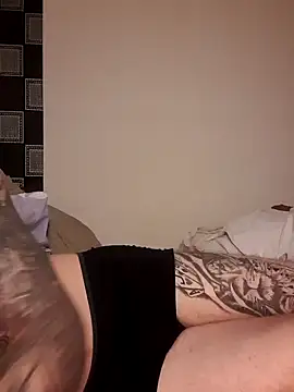 PIercingBoy38 online show from January 2025 12:48:02 AM