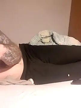 PIercingBoy38 online show from February 2025 10:09:01 PM