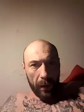 PIercingBoy38 online show from February 2025 10:39:02 PM