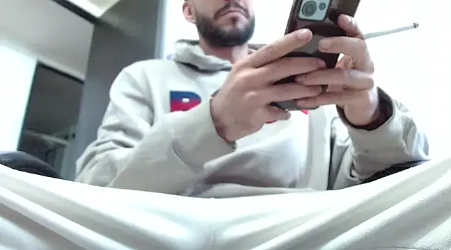 Snapshot of Money_For_masterCody chatting on January 2025 04:19:02 PM Money For masterCody online show from January 2025 04:19:02 PM