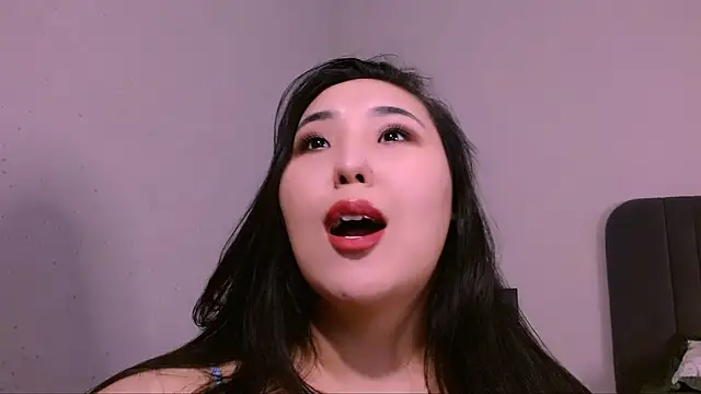 monabooty online show from March 2025 08:55:01 PM