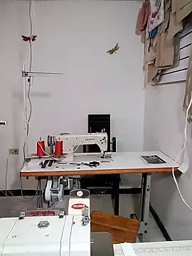 Alissamore3 online show from February 2025 05:15:01 PM