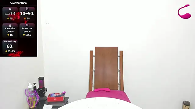 Alissamore3 online show from September 2025 10:15:02 AM