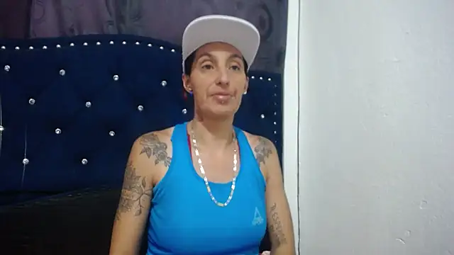 Snapshot of anyu1306 chatting on December 2024 09:20:01 PM anyu1306 online show from December 2024 09:20:01 PM