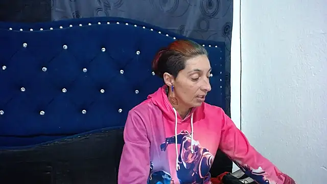 Snapshot of anyu1306 chatting on March 2025 08:44:01 AM anyu1306 online show from March 2025 08:44:01 AM