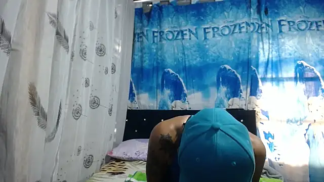 Snapshot of anyu1306 chatting on March 2026 07:53:01 PM anyu1306 online show from March 2026 07:53:01 PM