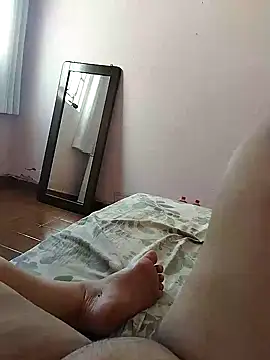 loiradiva29 online show from December 2024 04:01:02 PM