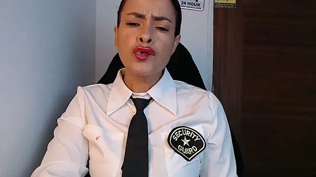 susana07 online show from April 2026 11:16:01 AM