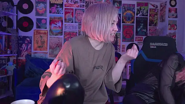 ReiYosimoto online show from March 2025 06:26:02 PM