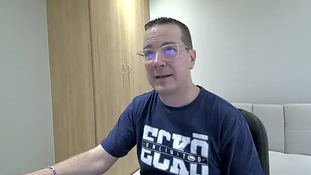 BrettJ81 online show from March 2025 03:36:02 PM