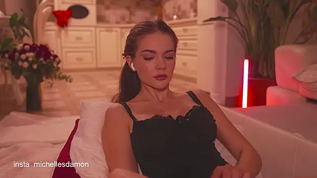 Snapshot of house_of_dragon chatting on November 2025 10:42:01 PM house of dragon online show from November 2025 10:42:01 PM