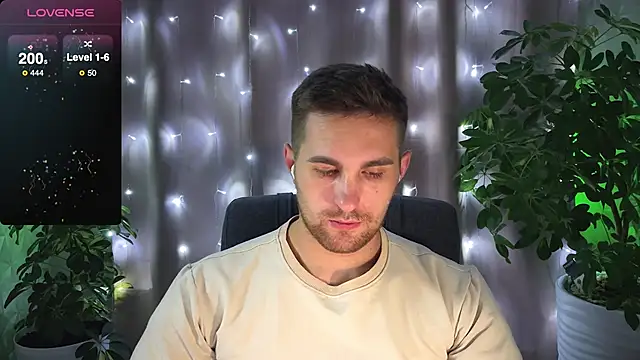 Sweeet  boy online show from February 2025 07:10:02 PM