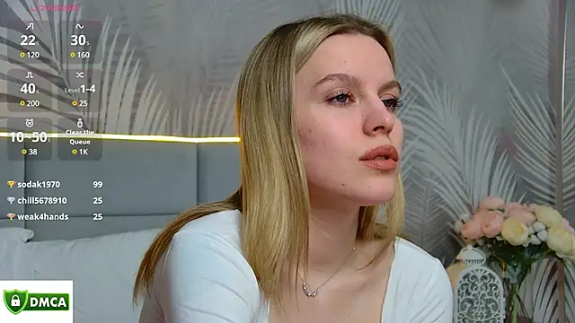 Snapshot of AmaliaBell chatting on February 2025 07:46:01 PM AmaliaBell online show from February 2025 07:46:01 PM