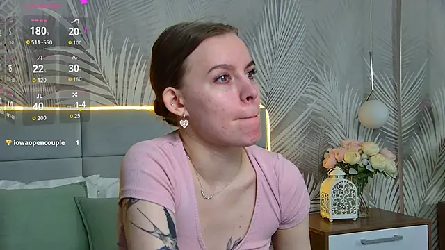 Snapshot of AmaliaBell chatting on September 2025 01:02:02 PM AmaliaBell online show from September 2025 01:02:02 PM