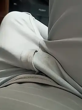 u wan me online show from February 2025 04:26:02 PM