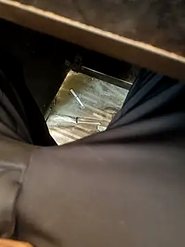 u wan me online show from April 2026 04:46:01 AM