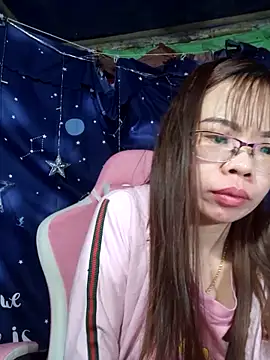   Mai-love19   online show from March 2025 12:56:01 PM