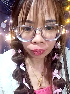   Mai-love19   online show from February 2026 06:22:01 AM