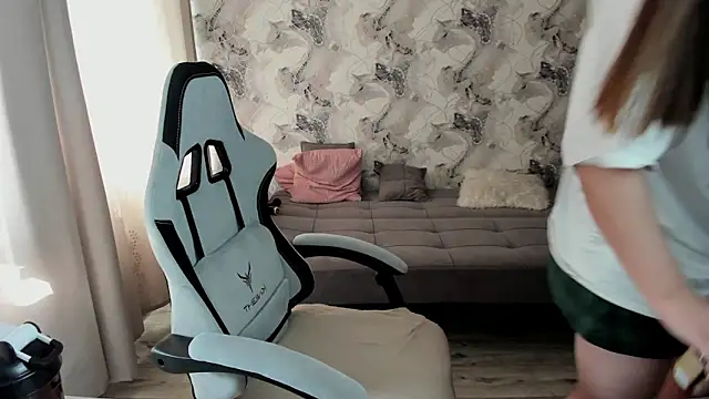 Lis Kollen online show from April 2026 09:43:01 AM