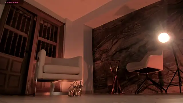 AmyArmstrong online show from March 2025 04:16:02 AM