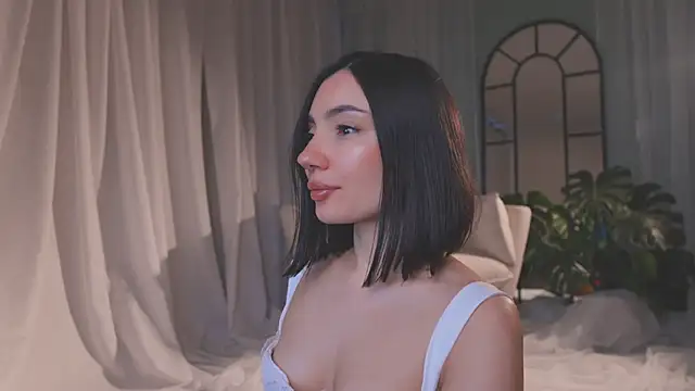 Snapshot of AmyArmstrong chatting on February 2026 11:19:01 PM AmyArmstrong online show from February 2026 11:19:01 PM