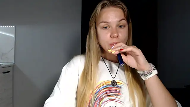 Snapshot of Sunbeam_ chatting on July 2026 09:03:02 PM Sunbeam online show from July 2026 09:03:02 PM