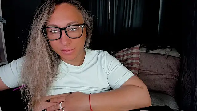 CumOnMy Tits online show from October 2025 12:49:02 AM