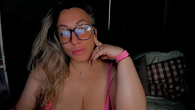 CumOnMy Tits online show from October 2025 01:17:02 AM