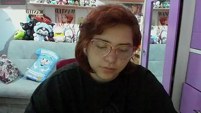 soficammy online show from December 2024 11:31:02 PM