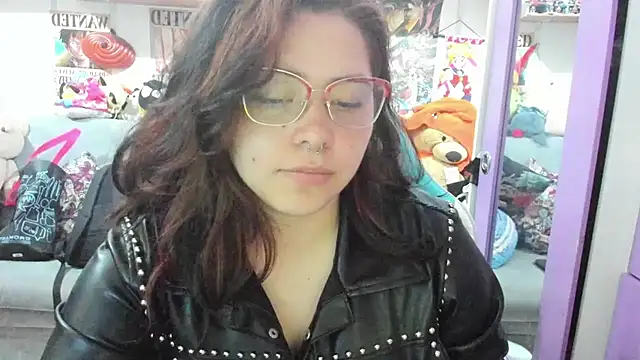 soficammy online show from September 2025 08:33:01 PM